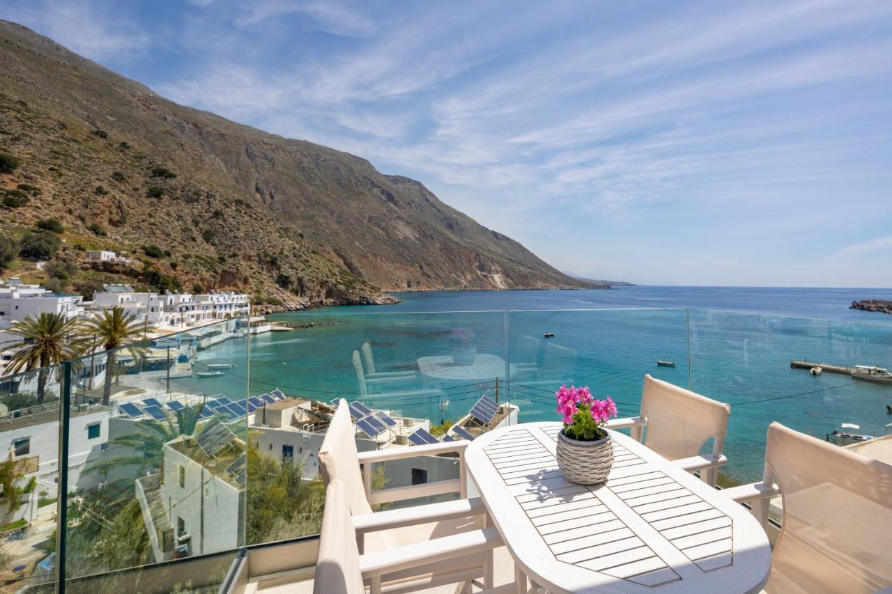 Molos Apartments Loutro Exterior foto