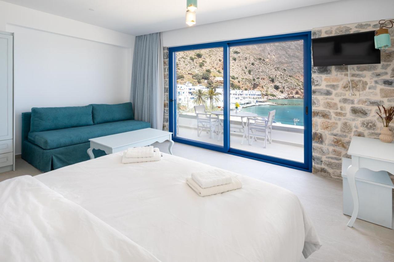 Molos Apartments Loutro Exterior foto