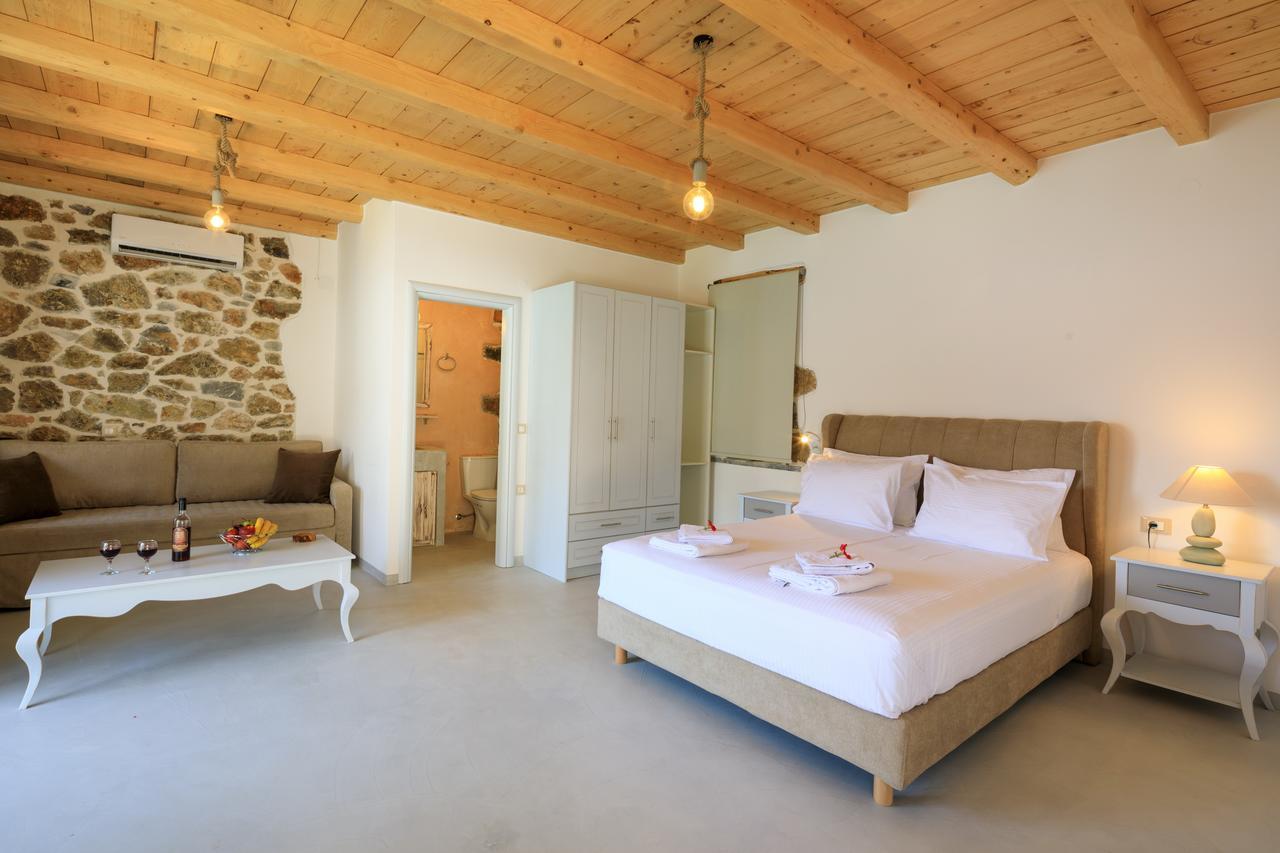 Molos Apartments Loutro Exterior foto